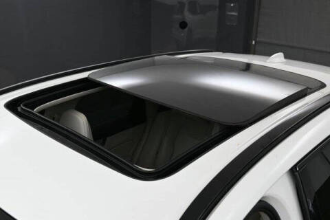 2024 Volvo XC60 B5 Core Dark Theme