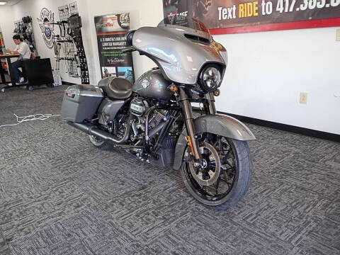 2021 Harley-Davidson Street Glide Special