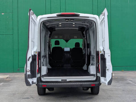 2023 Ford E-Transit