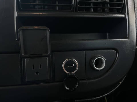 2017 Chevrolet Express LT 3500