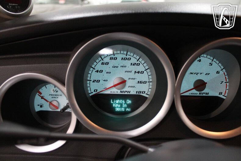 2006 Dodge Charger SRT-8