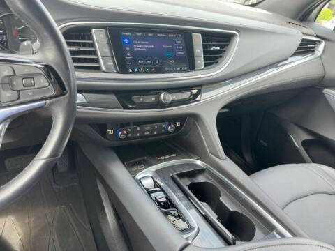 2023 Buick Enclave Premium