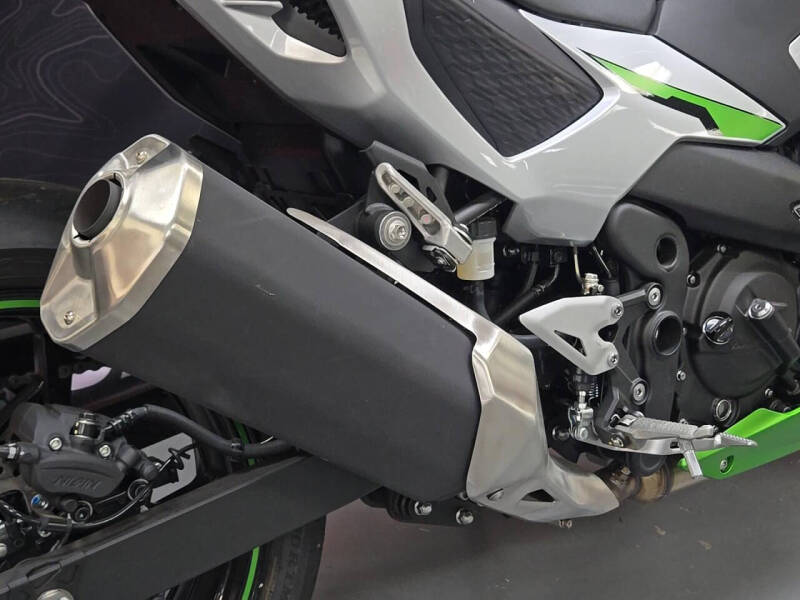 2024 Kawasaki Ninja 7 Hybrid ABS