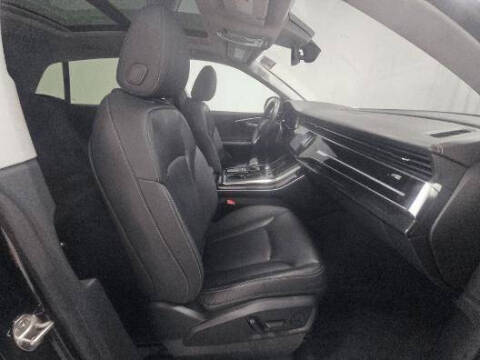 2020 Audi Q8 quattro Prestige 55 TFSI