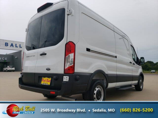 2025 Ford Transit 250