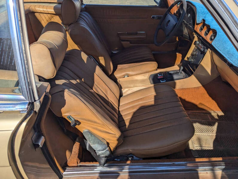 1975 Mercedes-Benz 450-Class