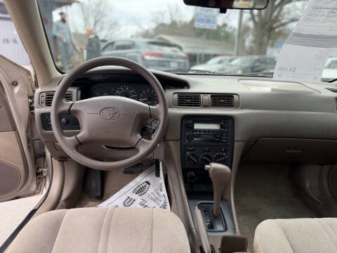 2001 Toyota Camry CE