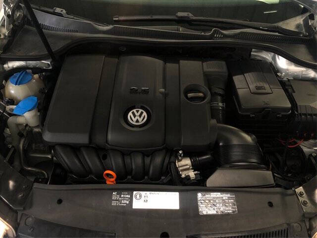 2011 Volkswagen Golf 2.5L
