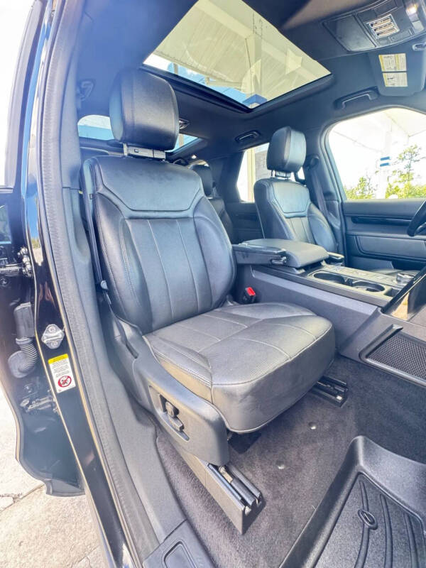 2020 Land Rover Discovery SE