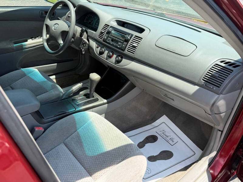 2002 Toyota Camry LE
