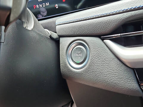 2025 Cadillac XT4 Sport