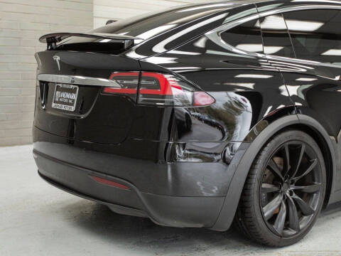 2020 Tesla Model X Long Range