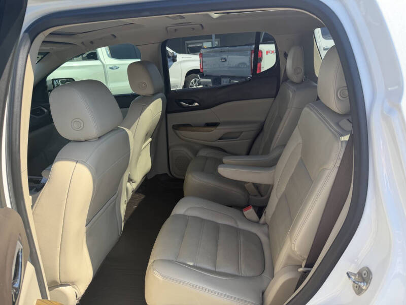 2017 GMC Acadia Denali