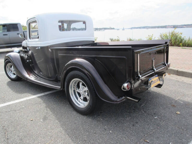 1935 Ford F-100
