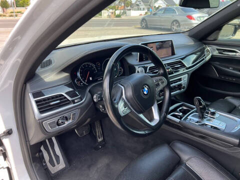 2019 BMW 7 Series 750i