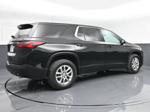 2022 Chevrolet Traverse LS
