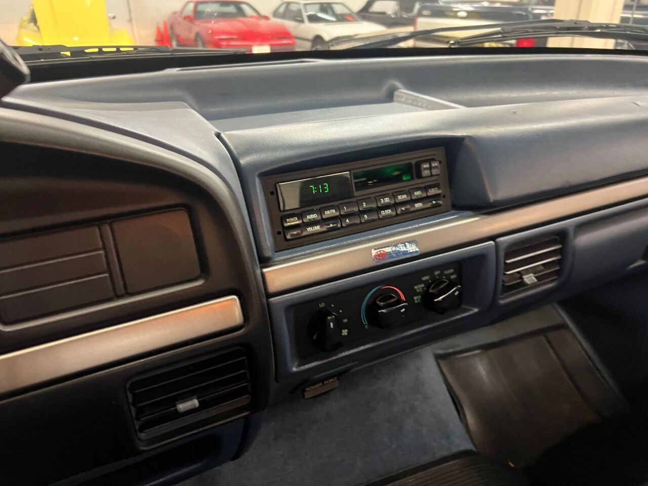 1994 Ford F-150 13