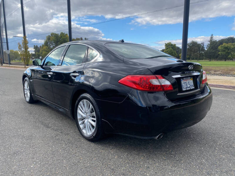 2012 Infiniti M35h