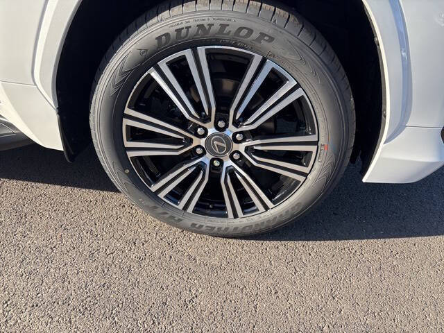 2026 Lexus LX 600 Luxury