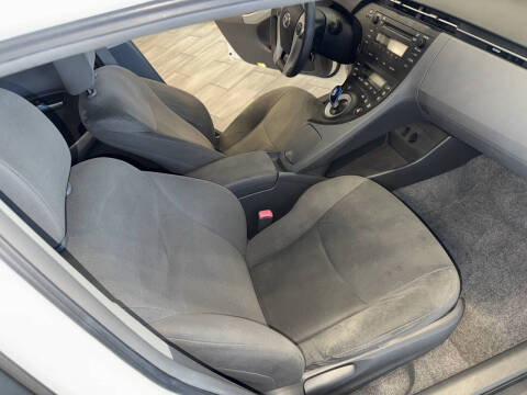 2011 Toyota Prius Two