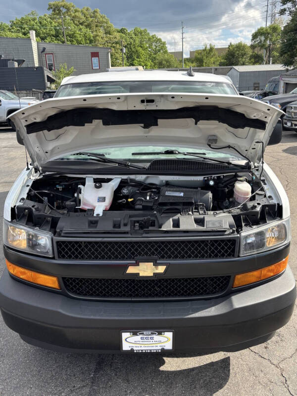 2020 Chevrolet Express 3500