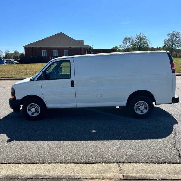 2018 Chevrolet Express 2500