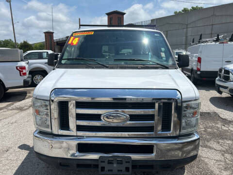 2014 Ford E-Series E-350 SD XLT