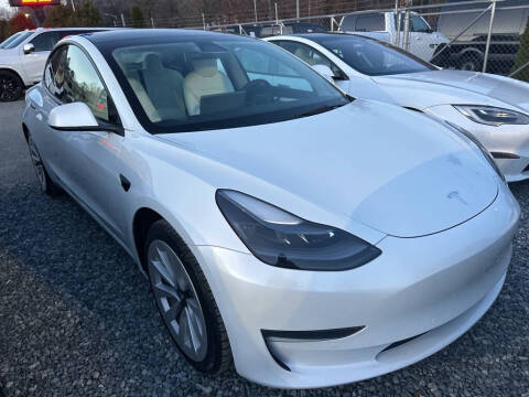 2022 Tesla Model 3 Long Range