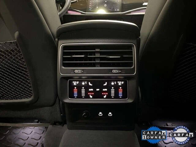 2023 Audi Q8 quattro Premium Plus 55 TFSI