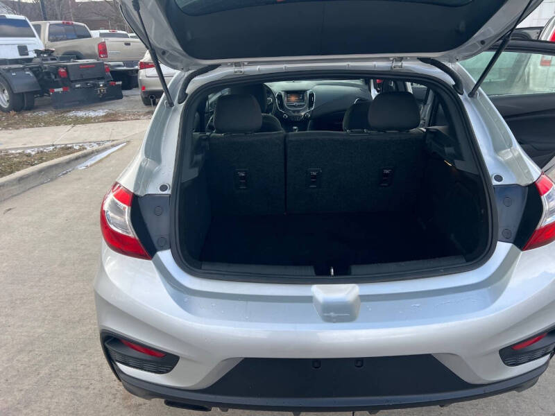 2017 Chevrolet Cruze LT Manual