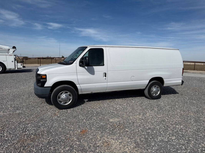2013 Ford E-Series E-350 SD