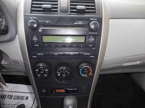 2010 Toyota Corolla LE