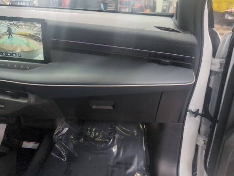 2026 Nissan LEAF Platinum+