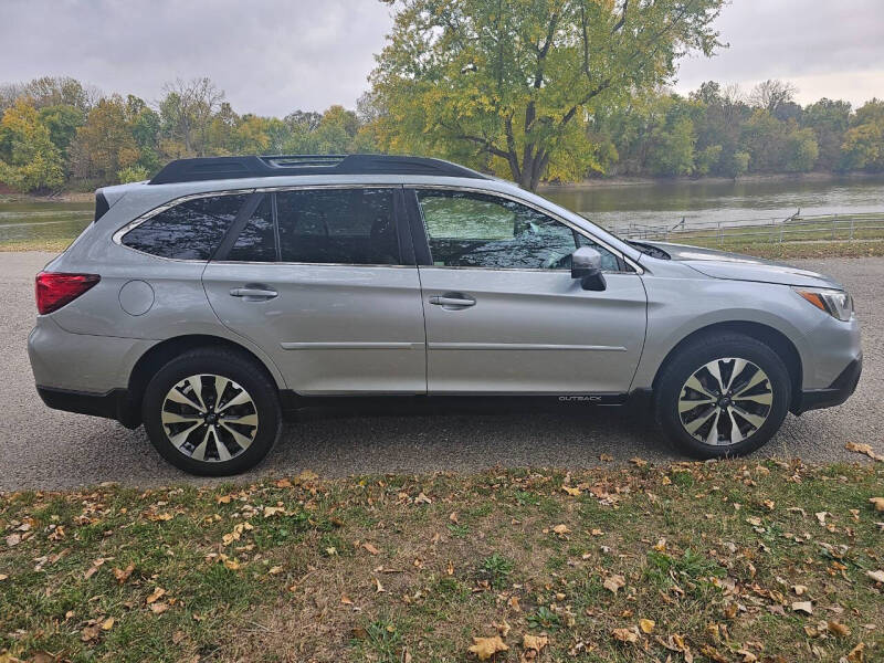 Used 2017 Subaru Outback Limited with VIN 4S4BSANC6H3427880 for sale in Terre Haute, IN