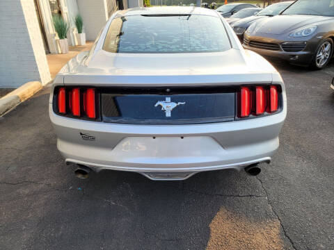 2015 Ford Mustang V6