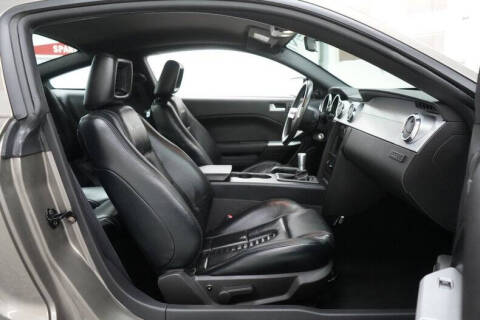 2005 Ford Mustang