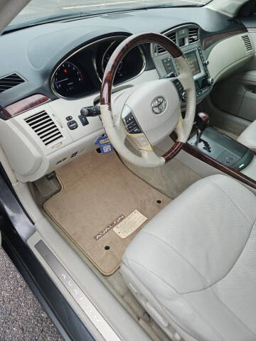 2011 Toyota Avalon