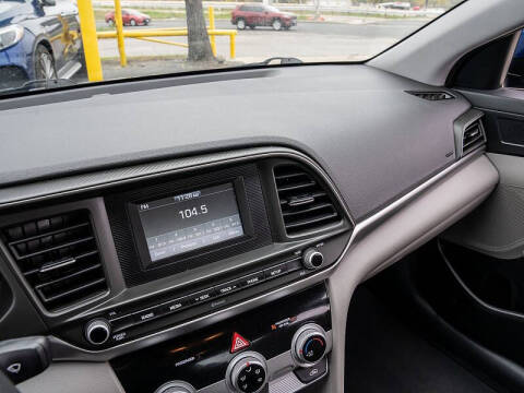 2019 Hyundai Elantra