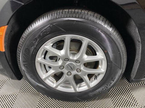 2024 Chrysler Voyager LX