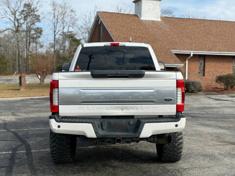2017 Ford F-250 Super Duty Platinum