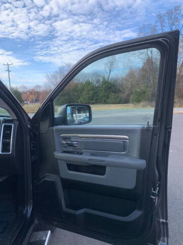 2016 RAM 1500 Big Horn