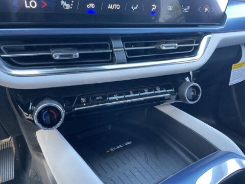 2026 Chevrolet Equinox EV LT 2