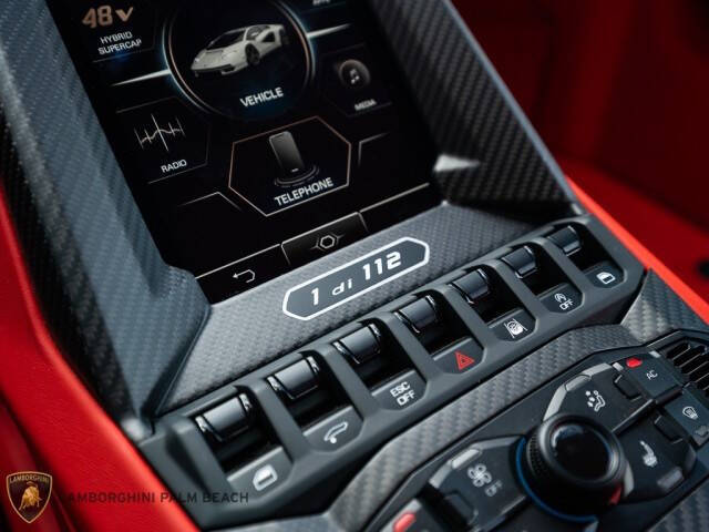 2022 Lamborghini Countach LPI 800-4