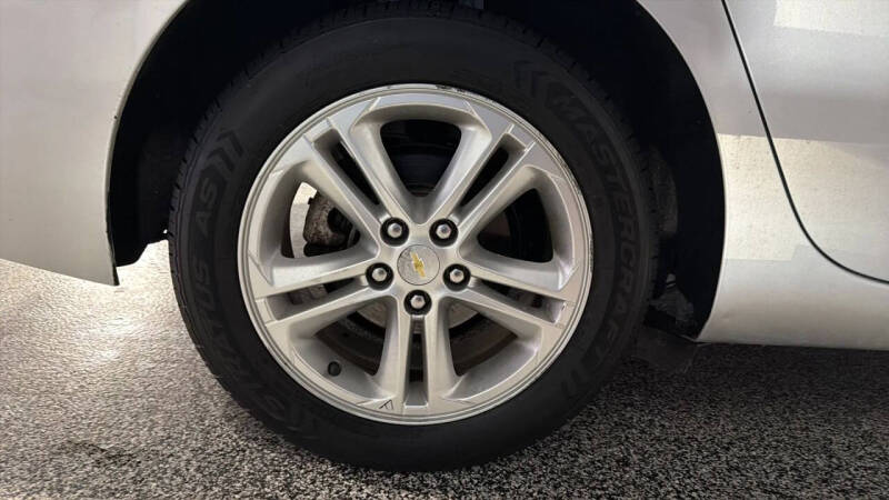 2017 Chevrolet Cruze LT Auto