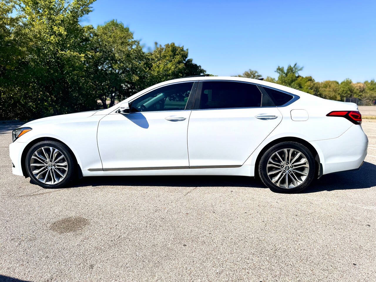 2015 Hyundai Genesis for sale at Gratify Auto Sales LLC in Lincoln, NE