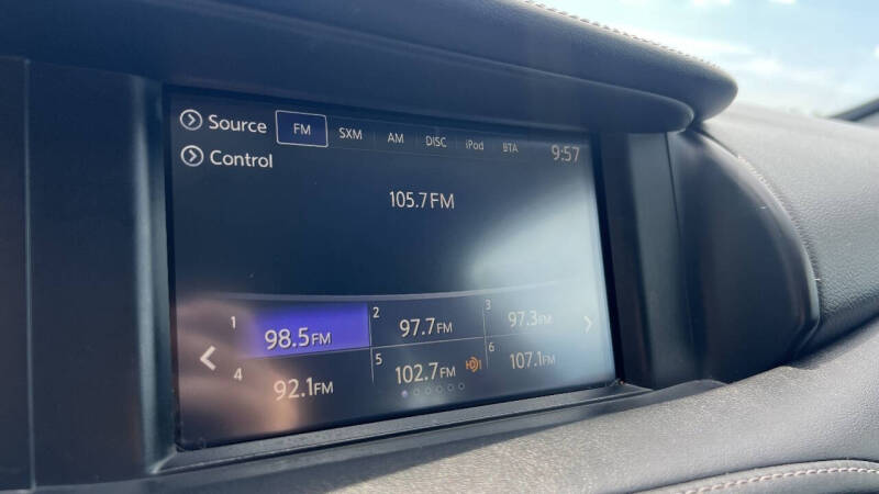 2017 Infiniti QX30