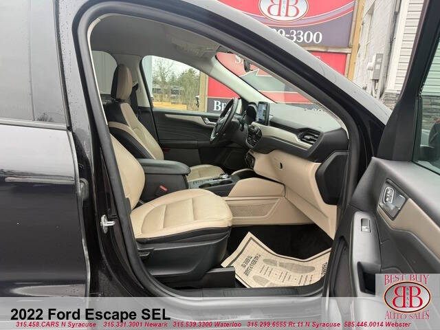 2022 Ford Escape SEL