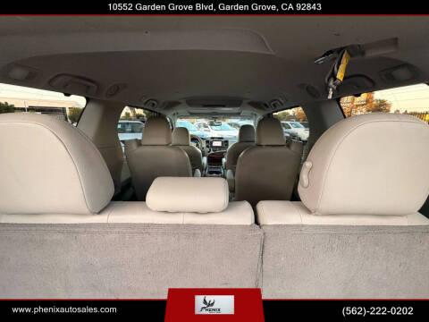 2011 Toyota Sienna Limited 7-Passenger