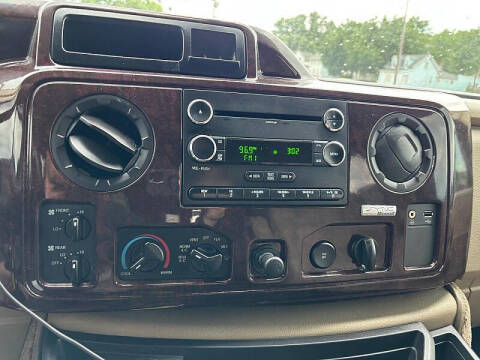 2011 Ford E-Series E-150