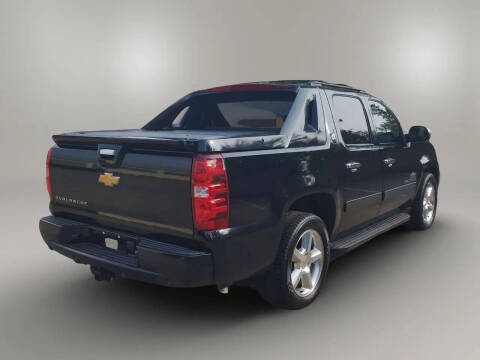 2013 Chevrolet Avalanche LT Black Diamond